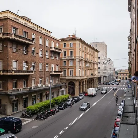 Vicino Al Parco Della Montagnola By Wonderful Italy アパート